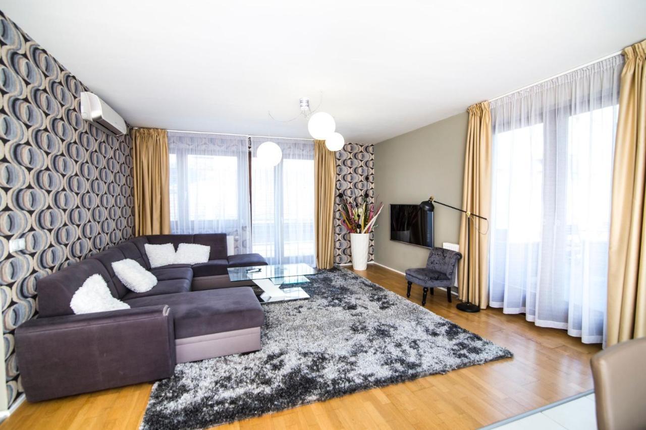 Apartamento Paulay Free Parking Luxury Design Apartman With Terazze Budapest Exterior foto